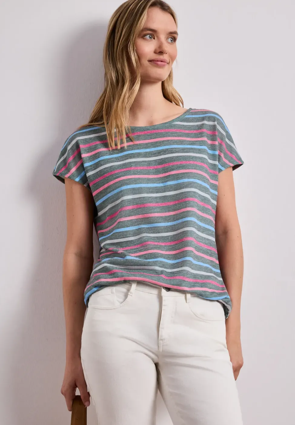 T-shirt à manches courtes, col rond et rayures