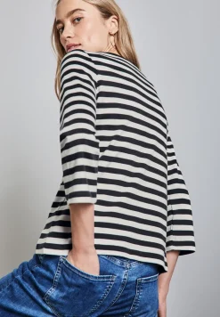 T-shirt à rayures