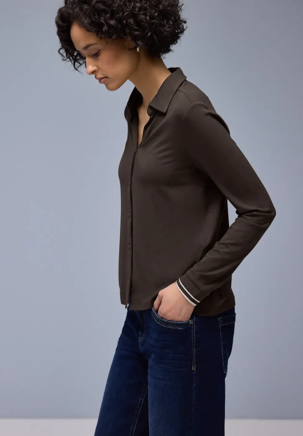 T-shirt au look chemisier