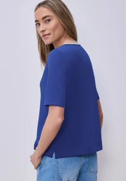 T-shirt avec détail contrasté