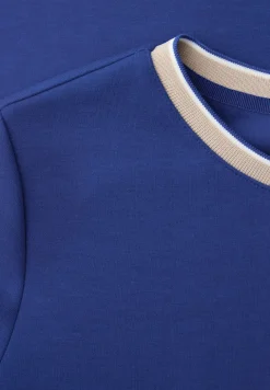 T-shirt avec détail contrasté