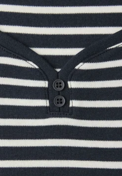 T-shirt avec détail de boutons