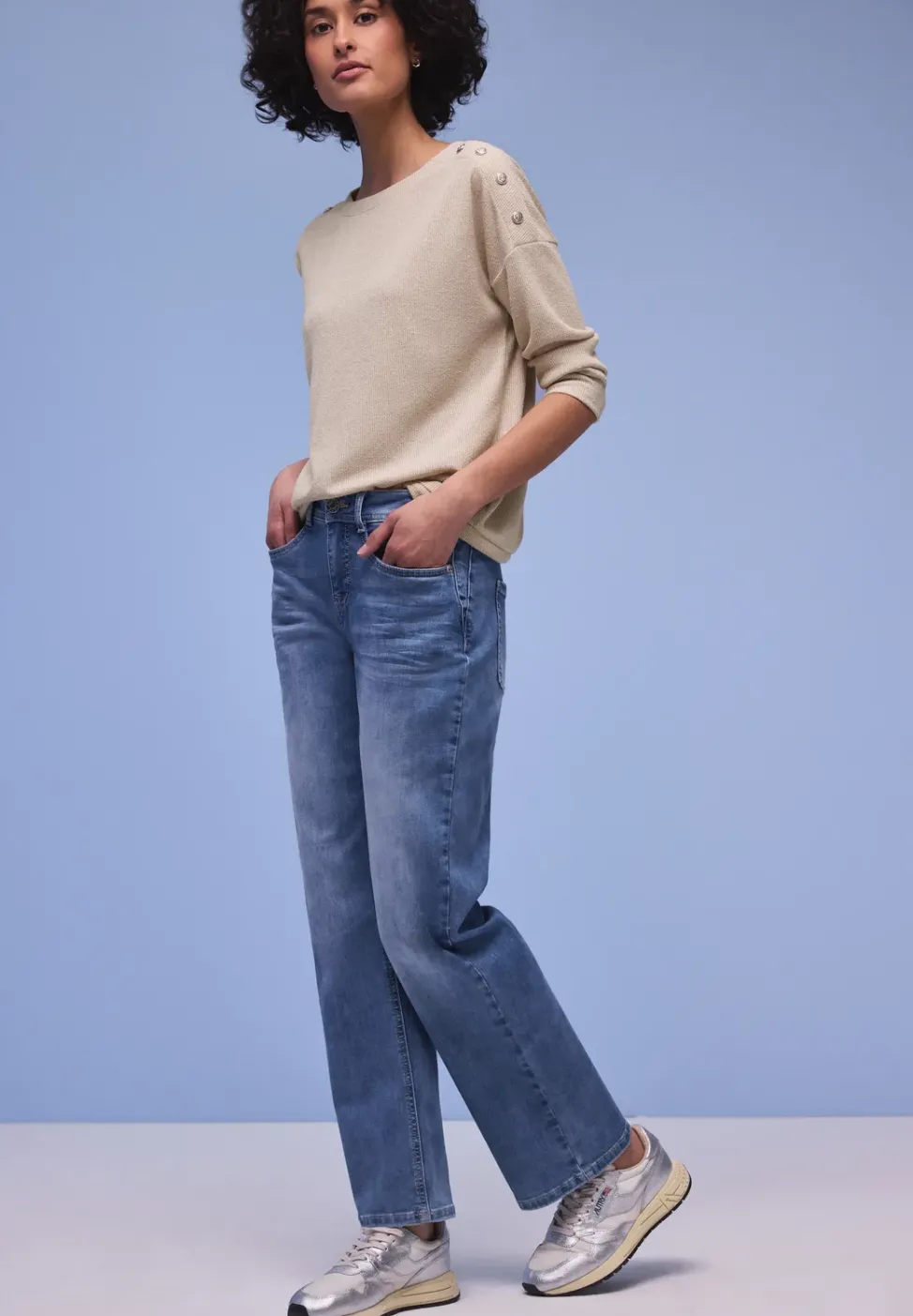 T-shirt avec détail de boutons