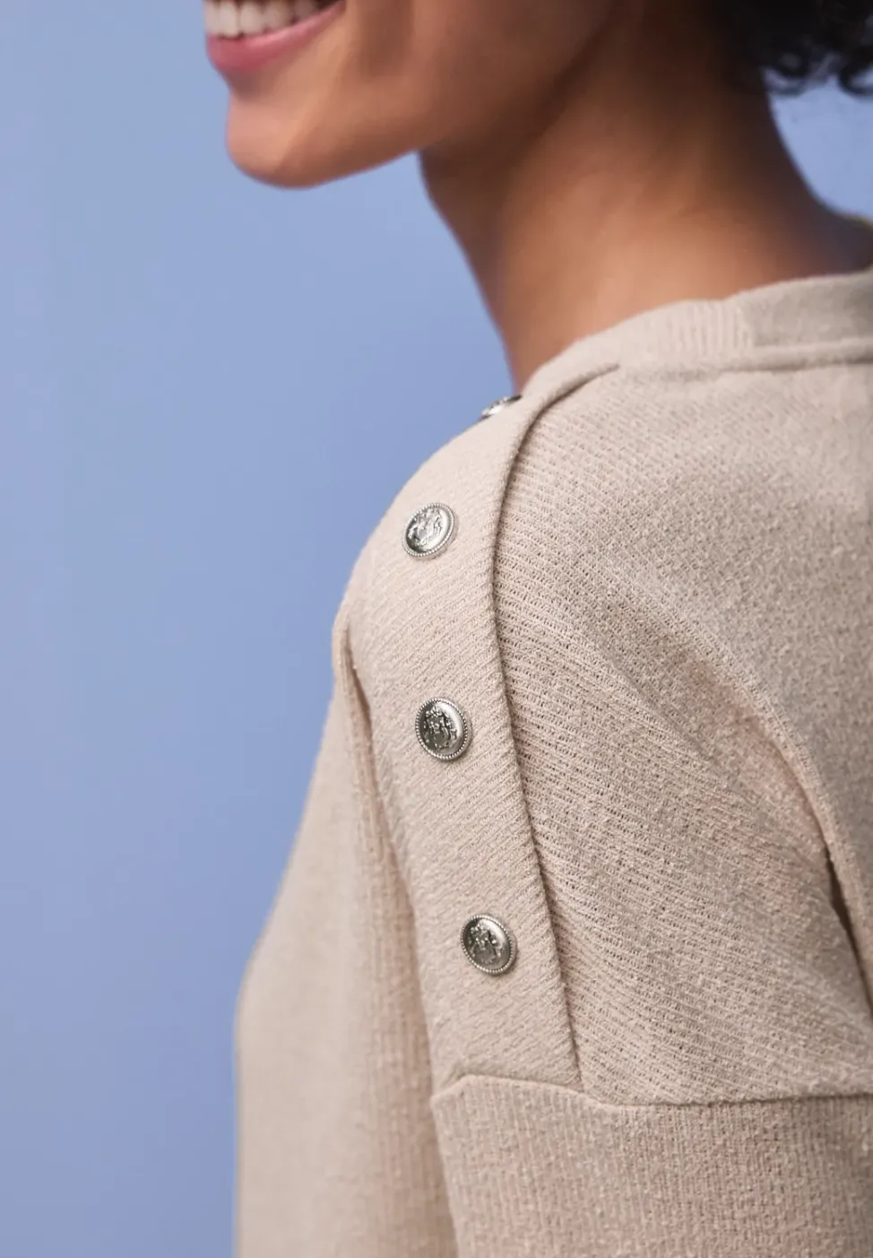 T-shirt avec détail de boutons