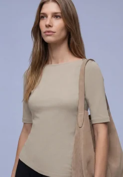 T-shirt avec détail de boutons