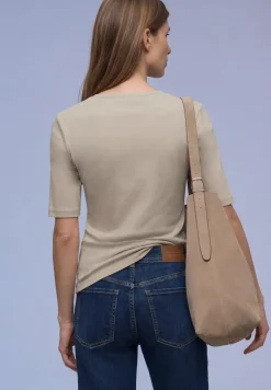 T-shirt avec détail de boutons