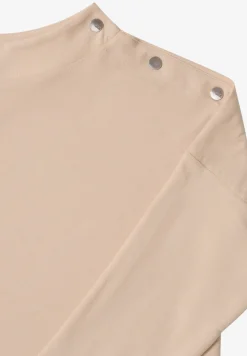 T-shirt avec détail de boutons