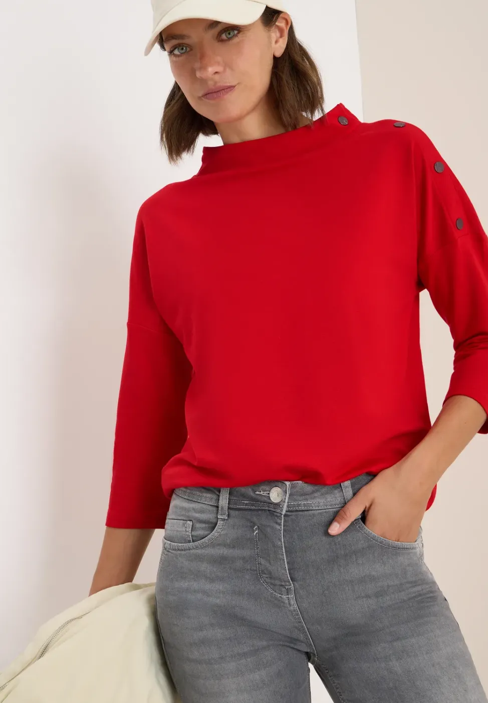 T-shirt avec détail de boutons