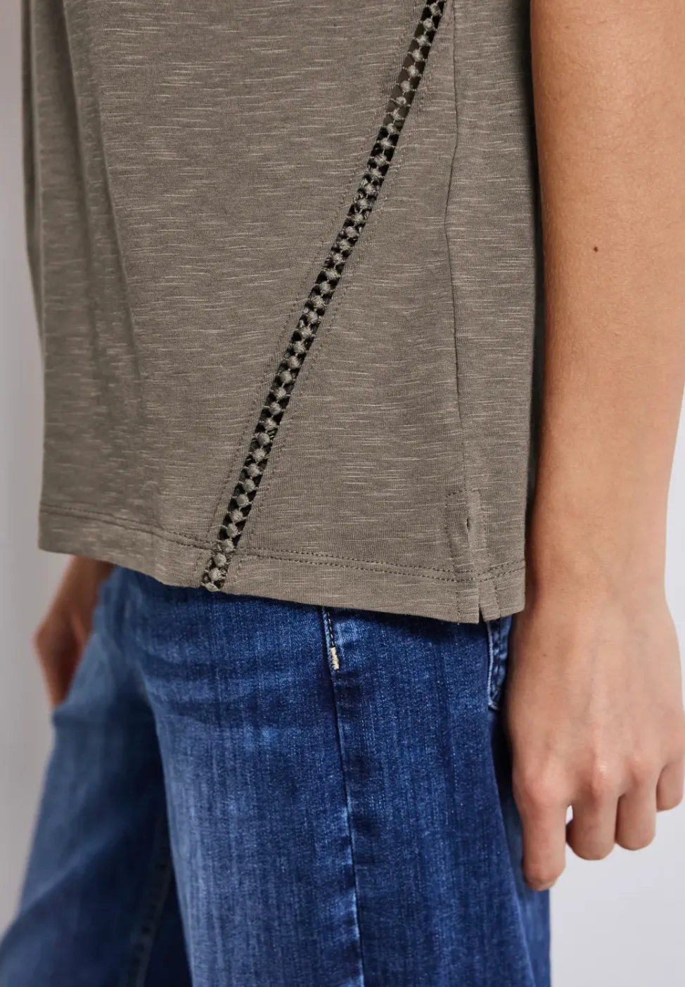 T-shirt avec détails au crochet