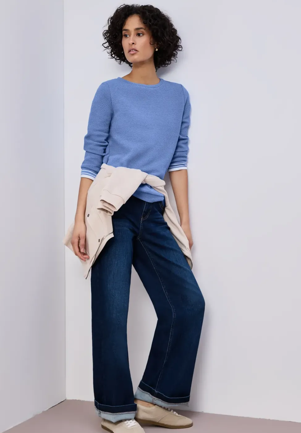 T-shirt avec détails contrastés