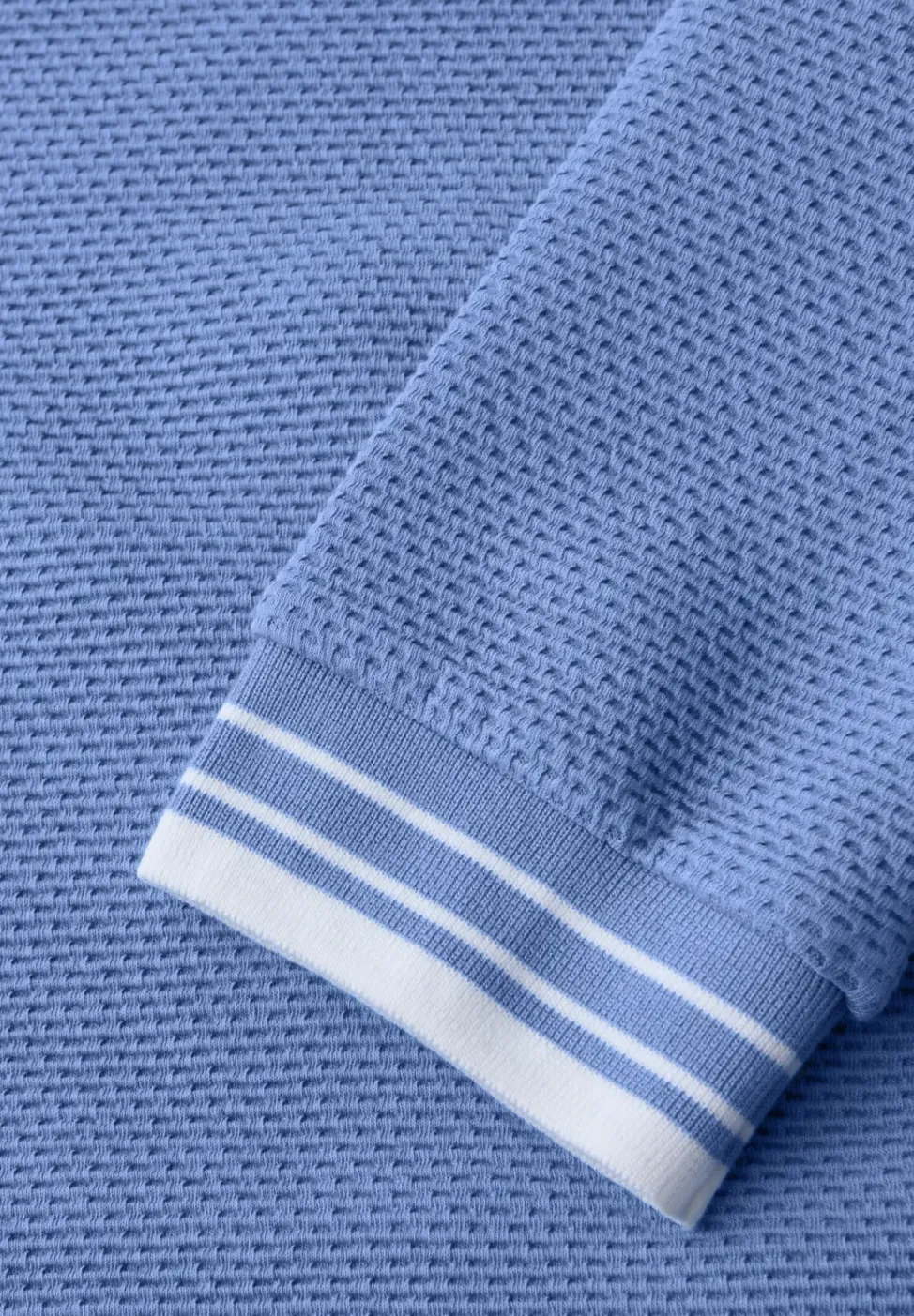 T-shirt avec détails contrastés