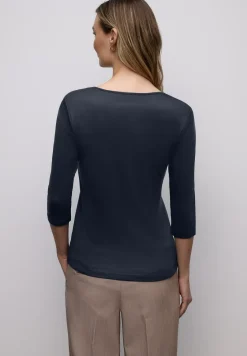 T-shirt avec encolure en cœur