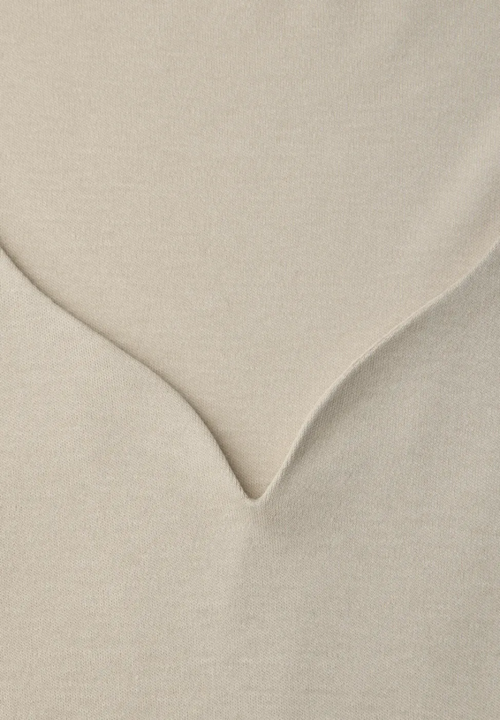 T-shirt avec encolure en cœur