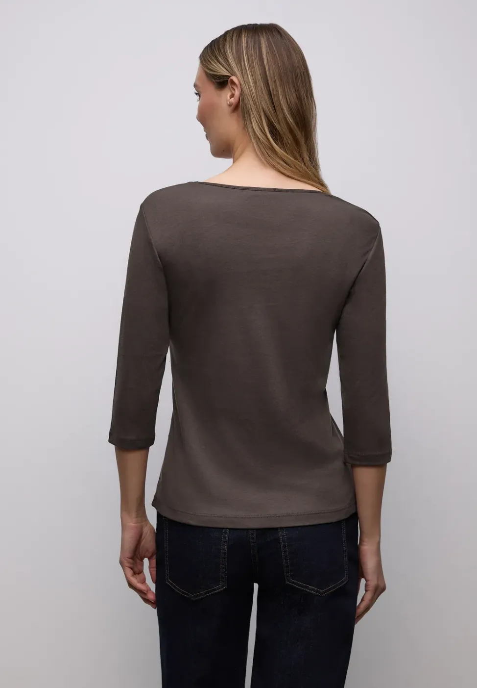 T-shirt avec encolure en cœur