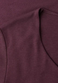 T-shirt avec encolure en cœur