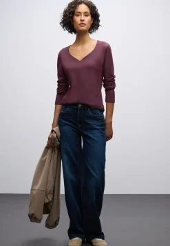 T-shirt avec encolure en cœur