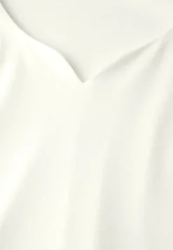 T-shirt avec encolure en cœur