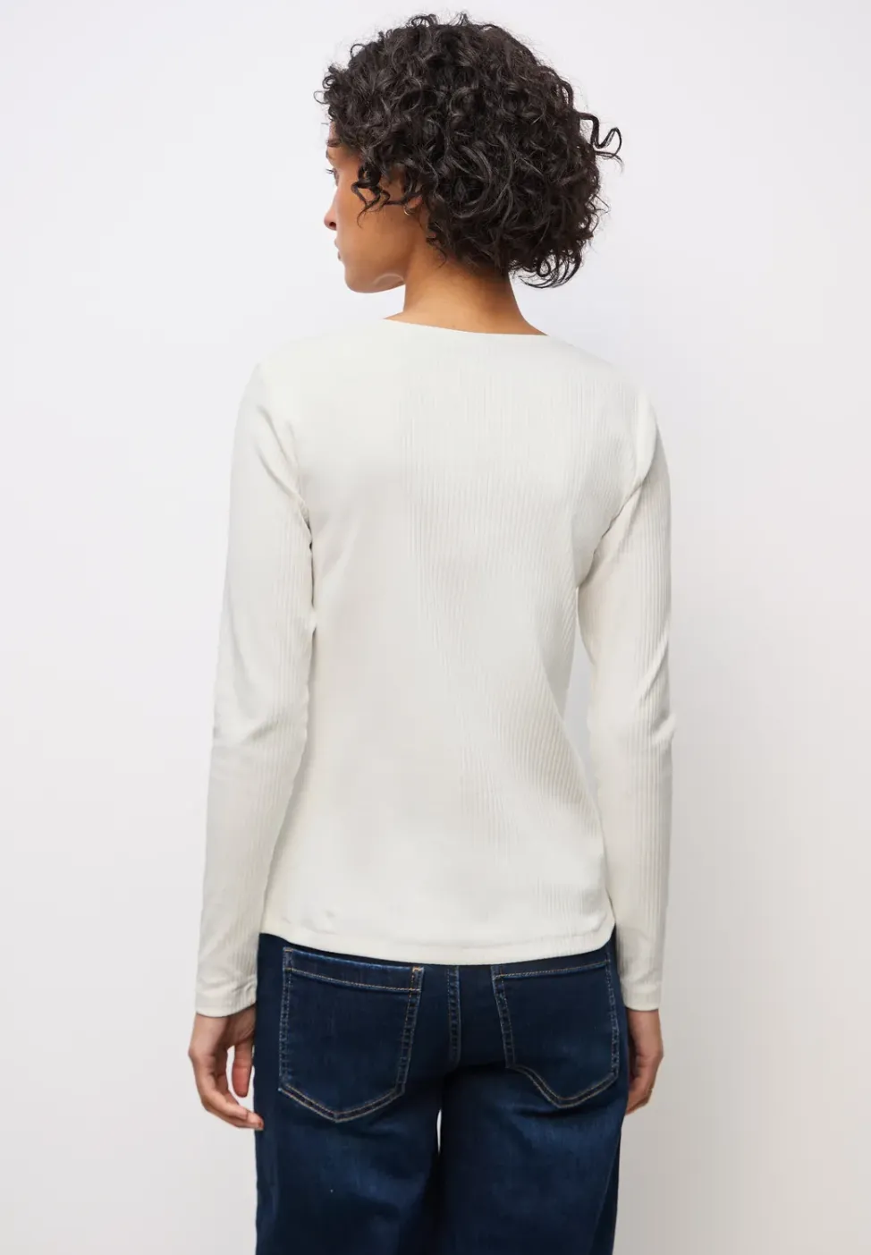 T-shirt avec encolure en cœur
