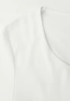 T-shirt avec encolure en cœur