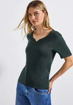T-shirt avec encolure en cœur
