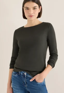 T-shirt avec encolure en U