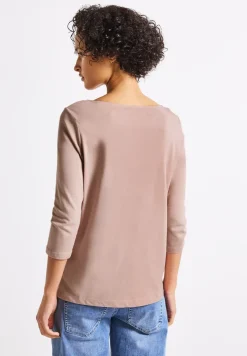 T-shirt avec encolure en U