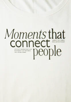 T-shirt avec impression sur le devant