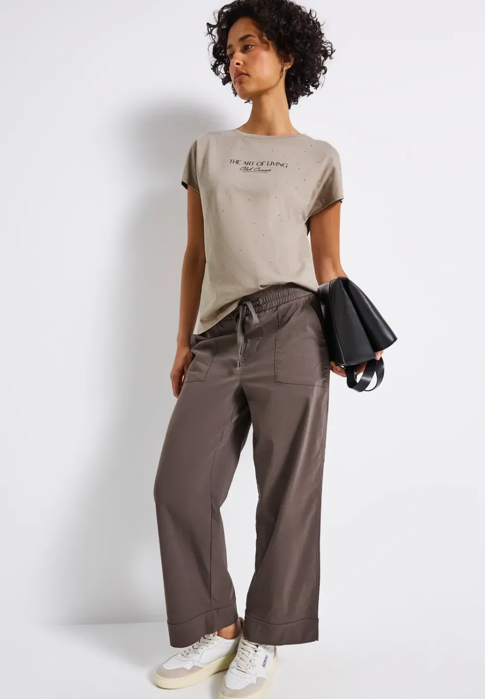 T-shirt avec pierres précieuses
