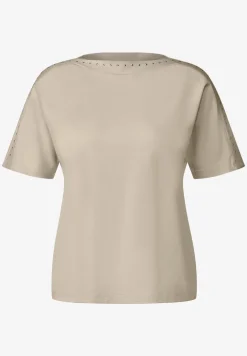 T-shirt avec rivets