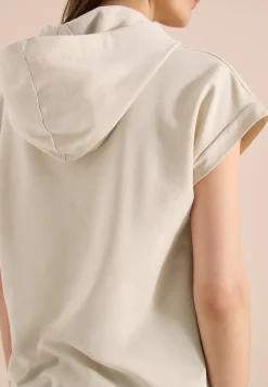 T-shirt avec sweat à capuche et détail imprimé