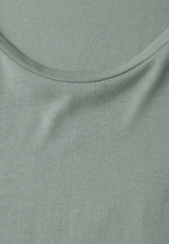 T-shirt avec turn-up