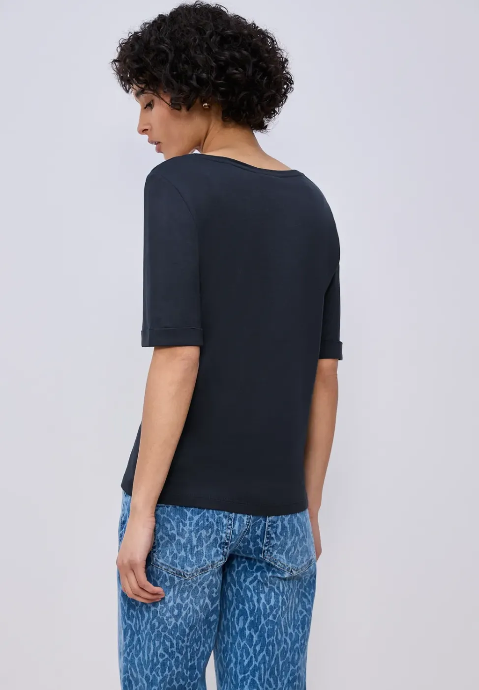 T-shirt avec turn-up