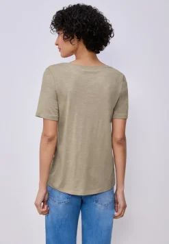 T-shirt basique à col V