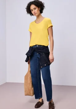 T-shirt basique à col V