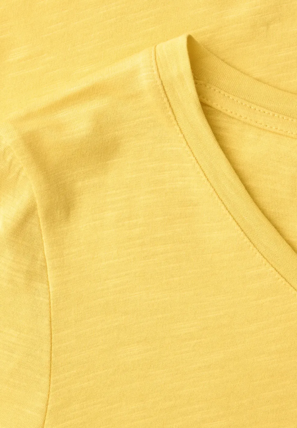 T-shirt basique à col V
