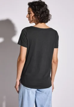 T-shirt basique en couleur unie