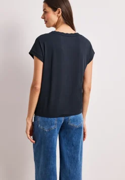 T-shirt col bateau avec bande décorative