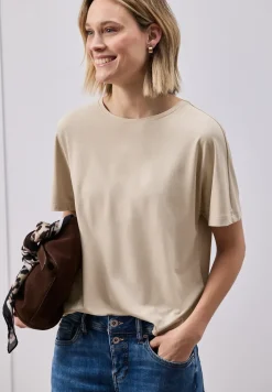 T-shirt de base avec dropped shoulders