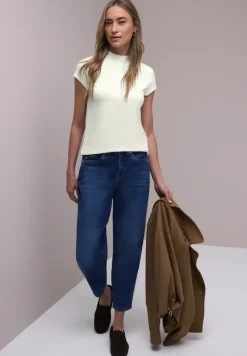 T-shirt de base avec Turtle Neck
