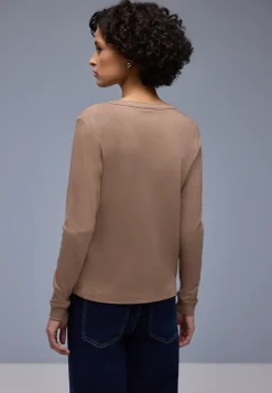 T-shirt en couleur unie