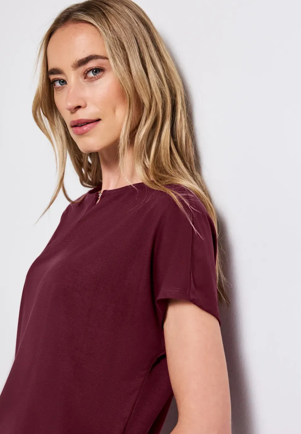 T-shirt en jersey avec découpe