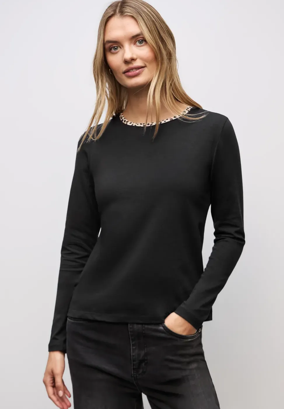 T-shirt en jersey avec détail léopard