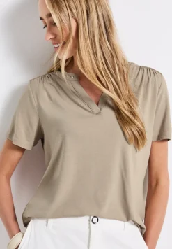 T-shirt en jersey avec rivets