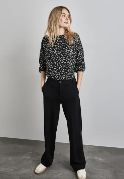 T-shirt jacquard