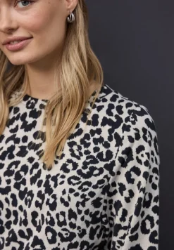 T-shirt jacquard à motifs