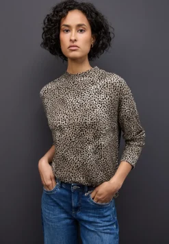 T-shirt léopard doux