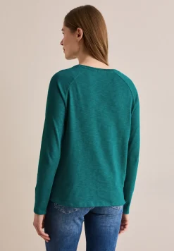 T-shirt raglan