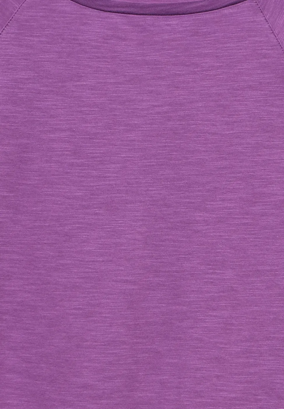 T-shirt raglan