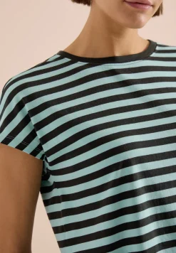 T-shirt rayé à col bateau
