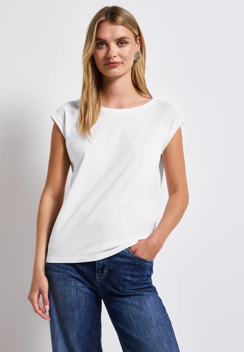 T-shirt sans manches